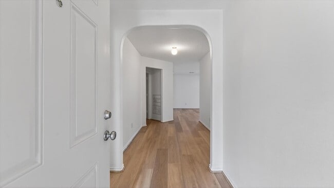 Building Photo - 9747 Gulfstream