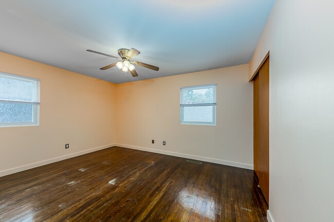 Building Photo - 2300 Woodland Ave