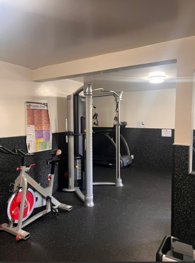 Building Photo - 1 bed/ 1 bath Condo in Goleta-Eucalyptus Grove HOA