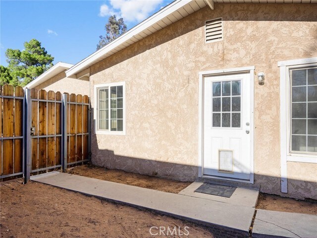 Building Photo - 5302 W Ave L-2