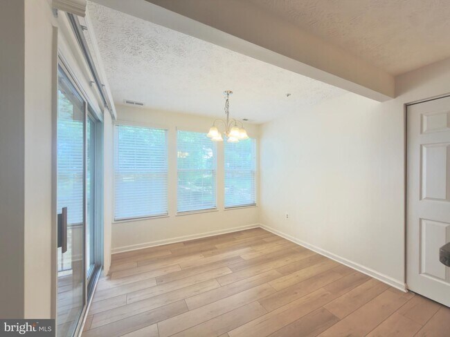 Building Photo - Welcome to Piney Orchard! This beautifully updated 2-bedroom, 2-bath condominium!