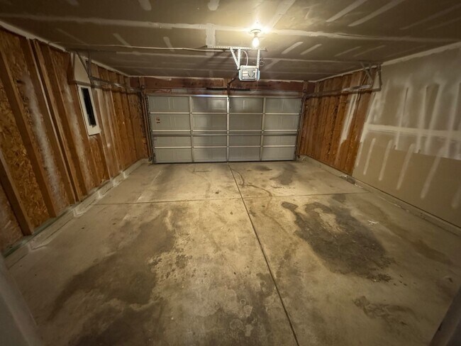 Building Photo - 10450 Candy Apple Ln