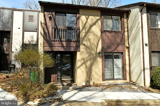 Building Photo - 10168 Placid Lake Ct