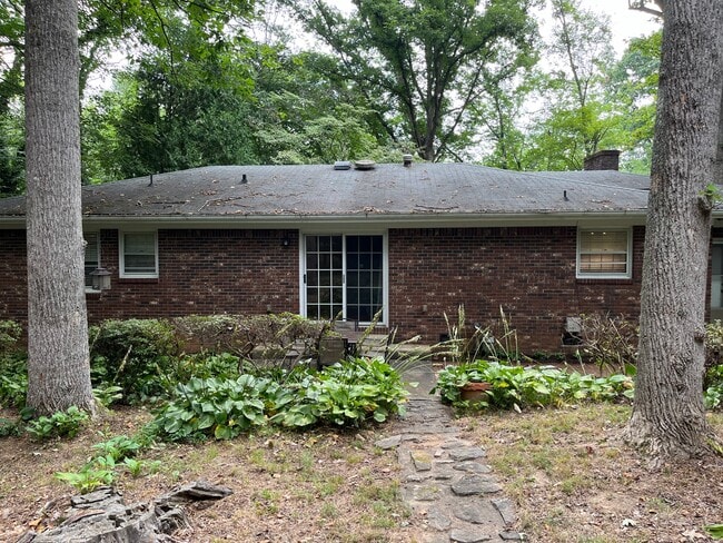Back of home looking at sliding glass door from Livingroom - 35 Ferncliff Dr