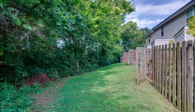 Building Photo - Coming Soon! Great Franklin Condo in Hardison Hills!
