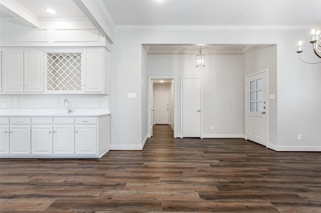 Building Photo - 2117 Promontory Point