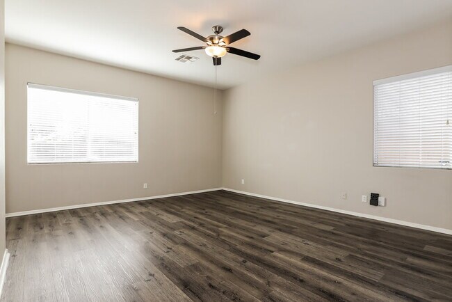 Building Photo - 13587 W Tara Ln