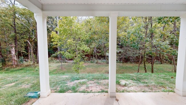 Building Photo - Creekside Unit With Flex Room- Villages at Bear Creek in Columbia, TN