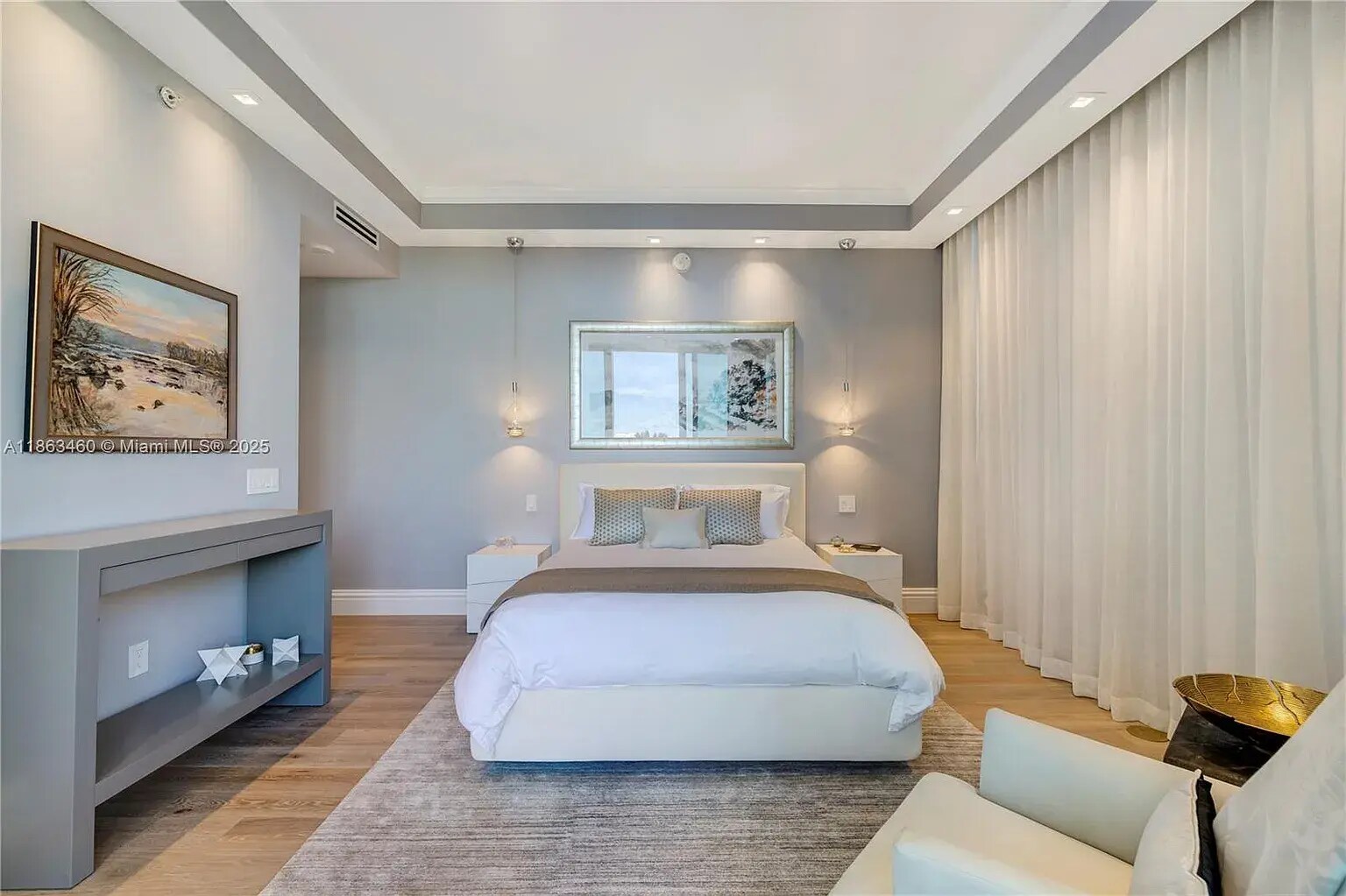 Building Photo - 10295 Collins Ave