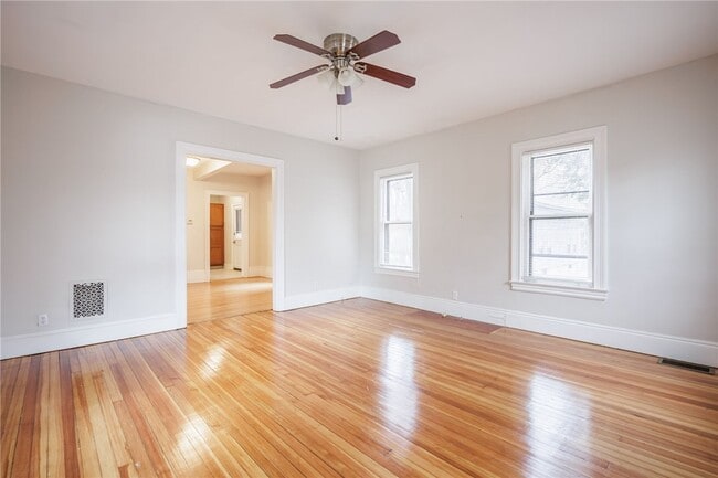 Building Photo - 1874 Blossom Rd