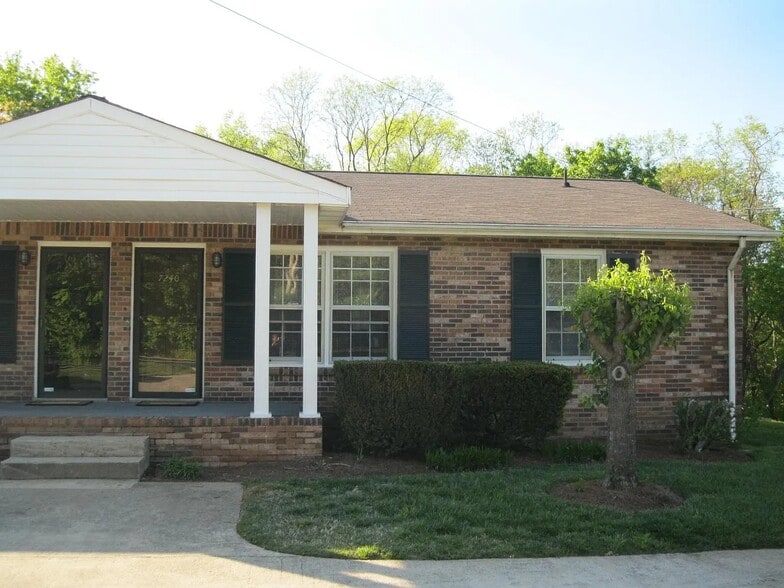 Primary Photo - 7240 Old Harding Pike