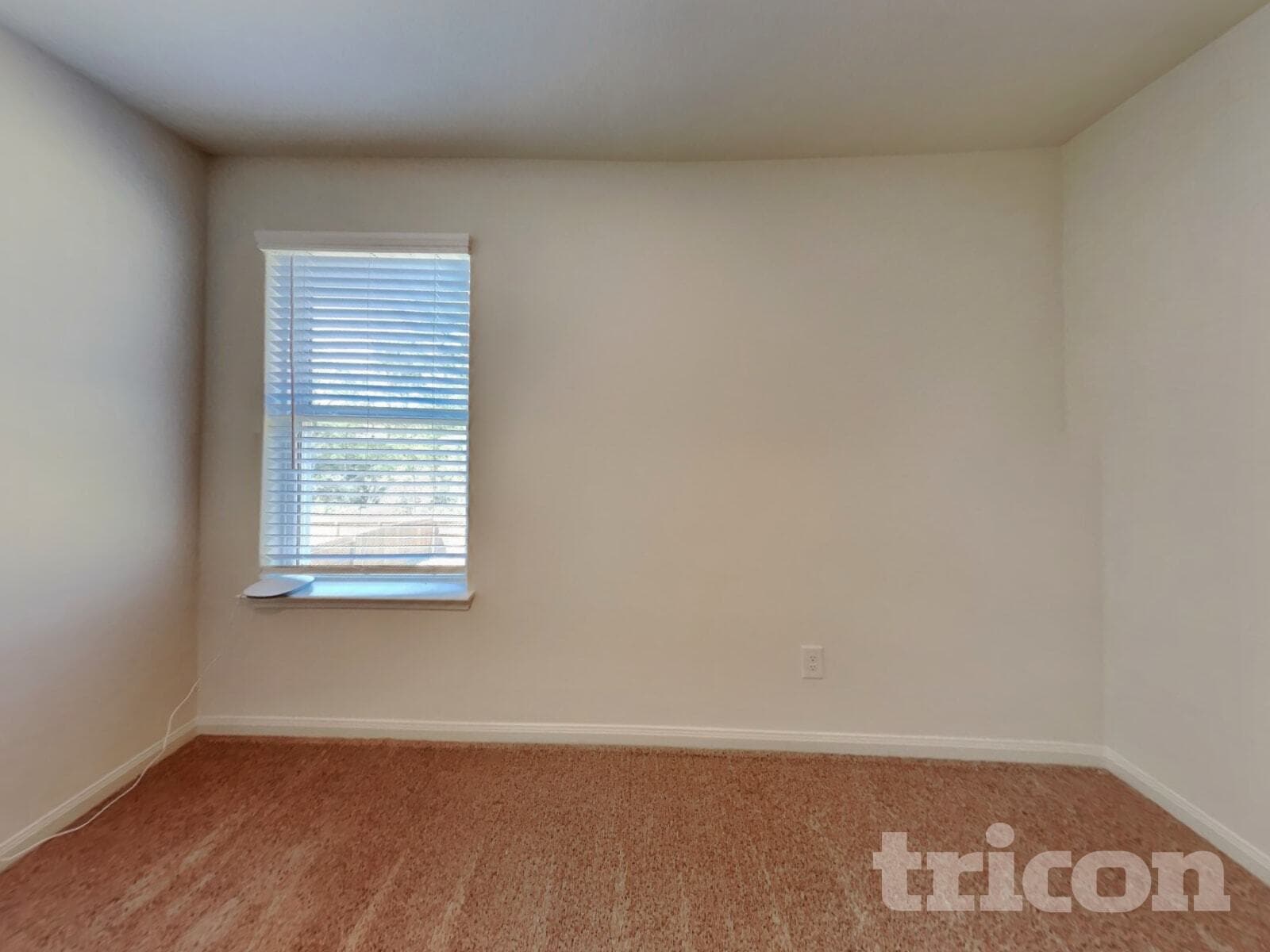 Building Photo - 23064 Shakespeare Dr