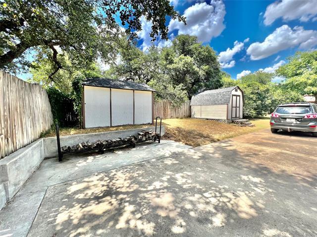 Building Photo - 7812 Woodharbor Dr