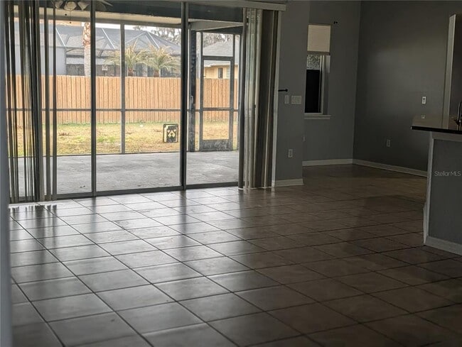 Building Photo - 20438 Maxim Pkwy