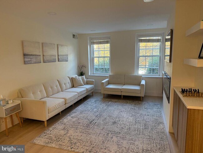 Building Photo - 3450 39th St NW