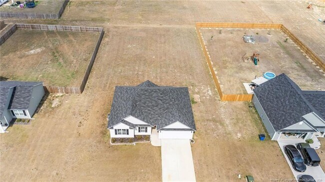 Building Photo - 157 Presley St