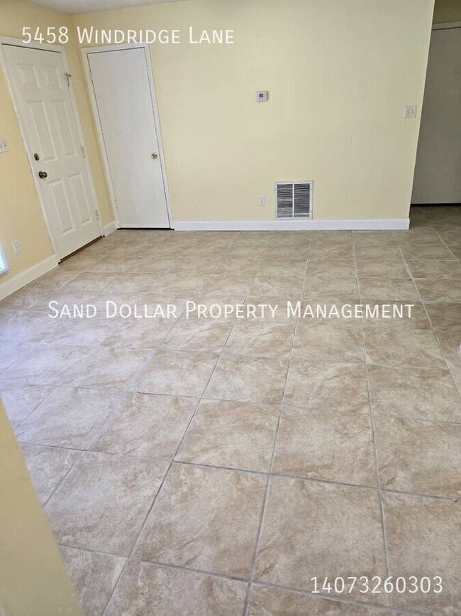 Building Photo - 5458 Windridge Ln