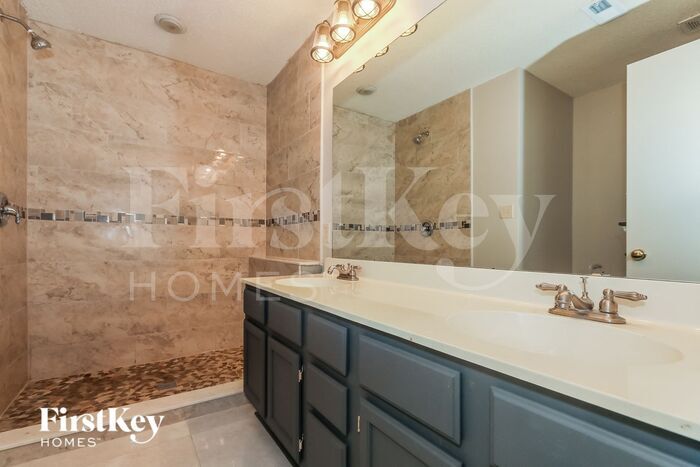 Building Photo - 12106 Sawtry Ct