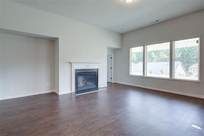 Building Photo - 5245 Echos Cove