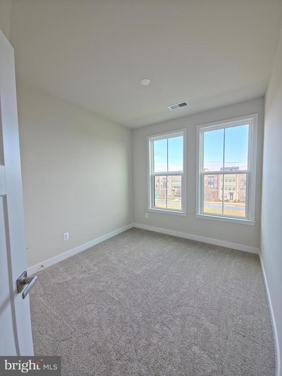 Building Photo - 3552 Worthington Blvd