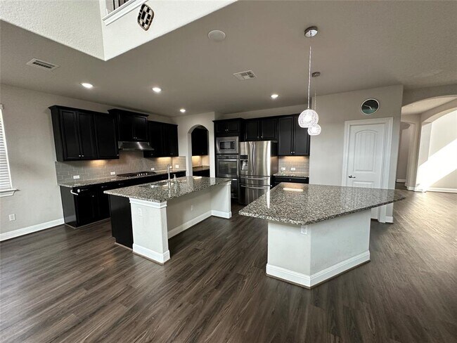 Building Photo - 4213 Valley Oaks Dr