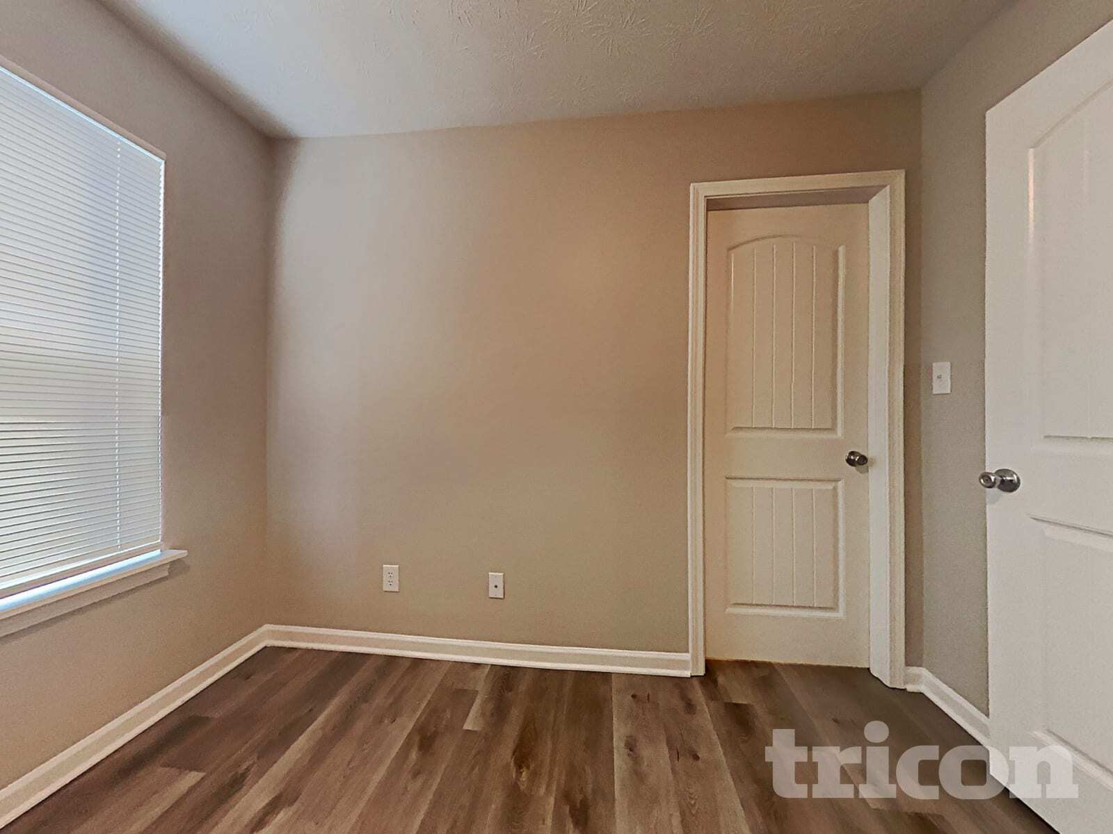 Building Photo - 7952 Apalachee Dr