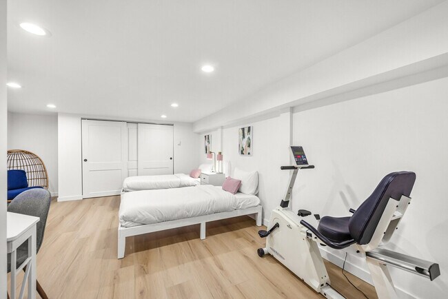 Building Photo - 1400 Martin Luther King Jr Way S