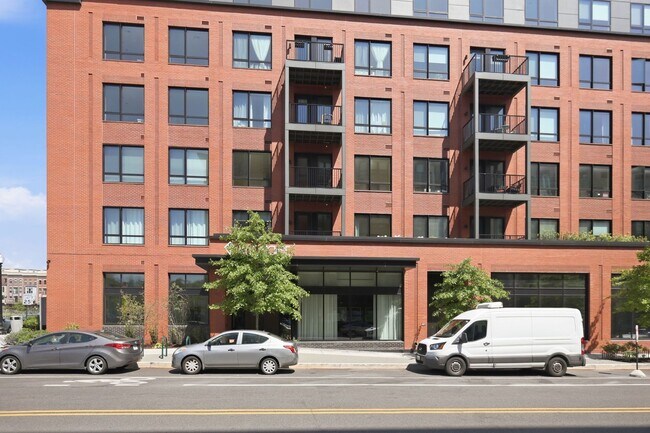 Building Photo - Live near Takoma Park