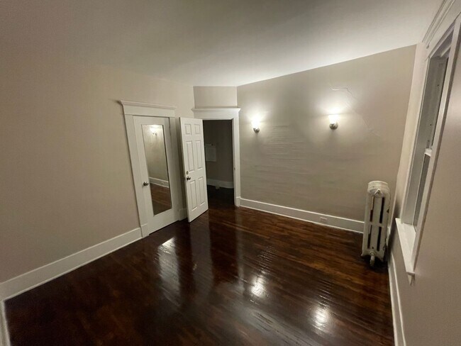 Building Photo - 260 Humboldt Pkwy