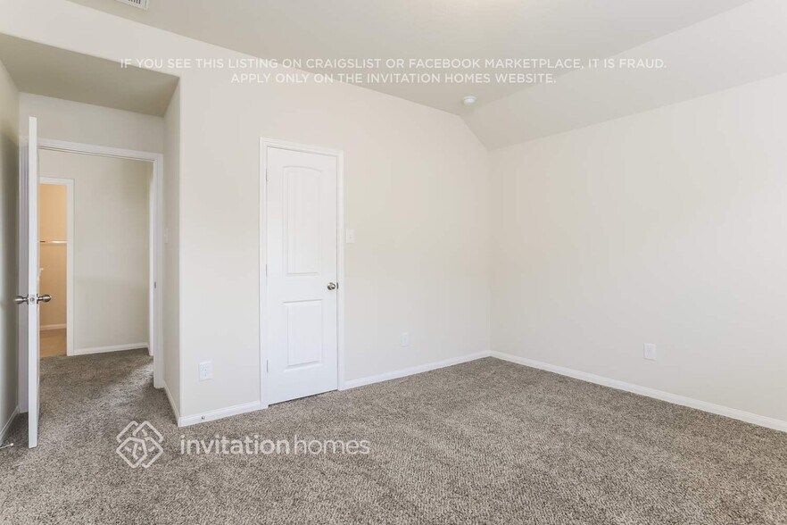 Building Photo - 30823 Gardenia Trace Dr