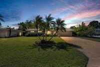 Building Photo - 11490 84th Ave