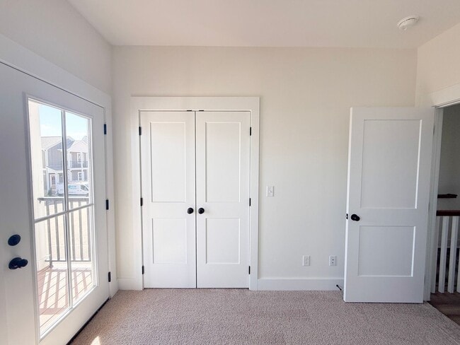 Building Photo - Fuller Style - Spacious 2-Bedroom Townhome with Flex Room at Highbury