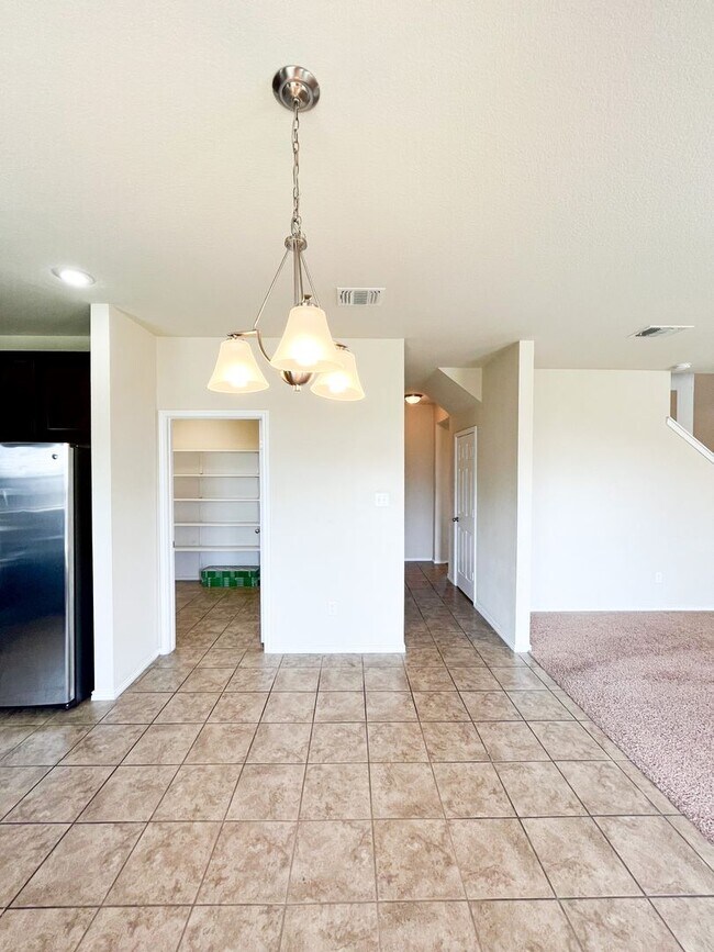 Building Photo - Available NOW!!!! This gorgeous home is located in The Landing Subdivision in Killeen. This home ...