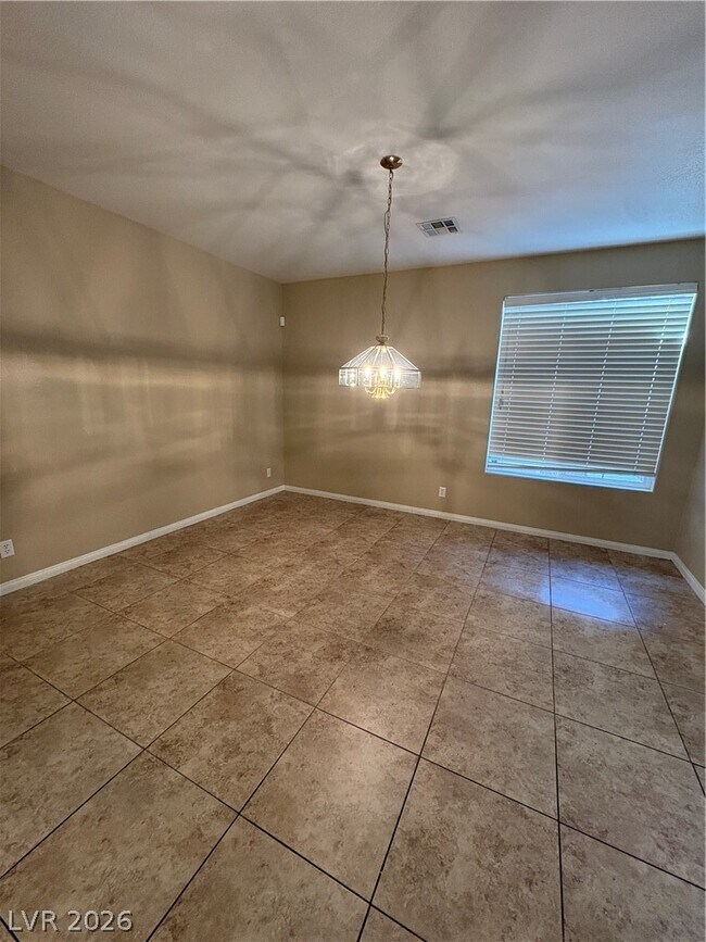 Building Photo - 8804 Glenistar Gate Ave