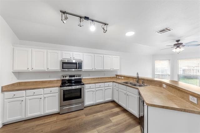 Building Photo - 917 Orchid Blvd