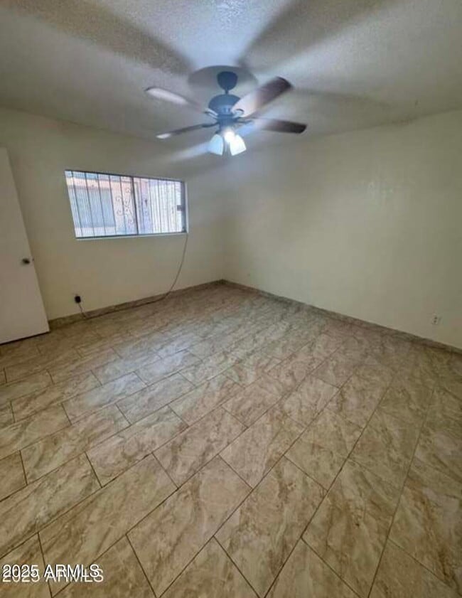 Building Photo - 8110 N 31st Dr