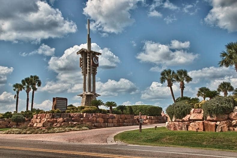 Entrance to Resort - 112 Lachite