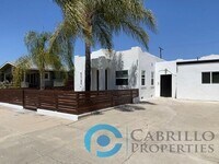 Building Photo - 4847 Mansfield St