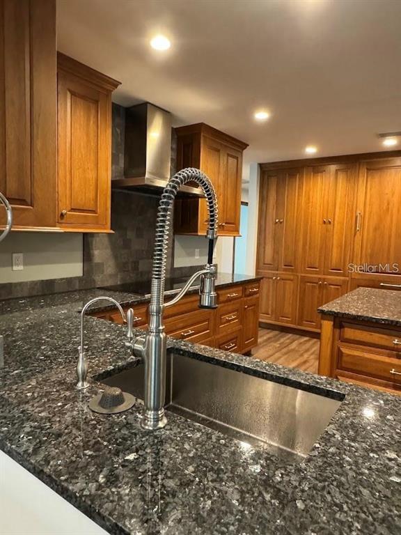 Building Photo - 5033 Vivienda Way