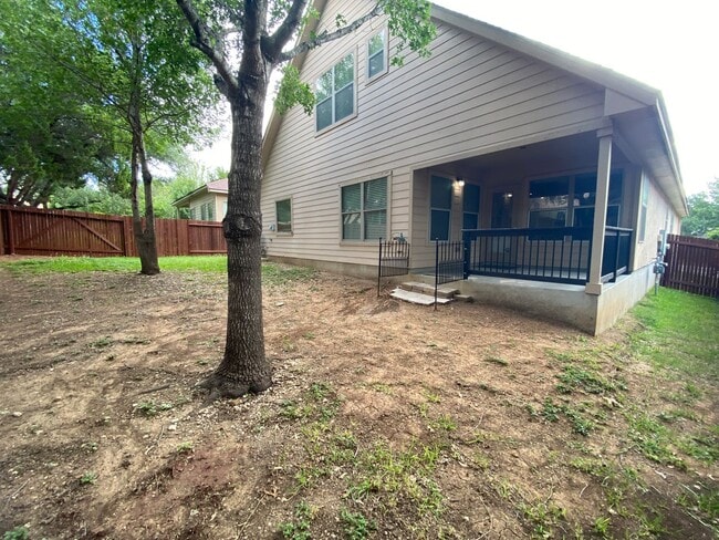 Building Photo - 27039 Trinity Bend