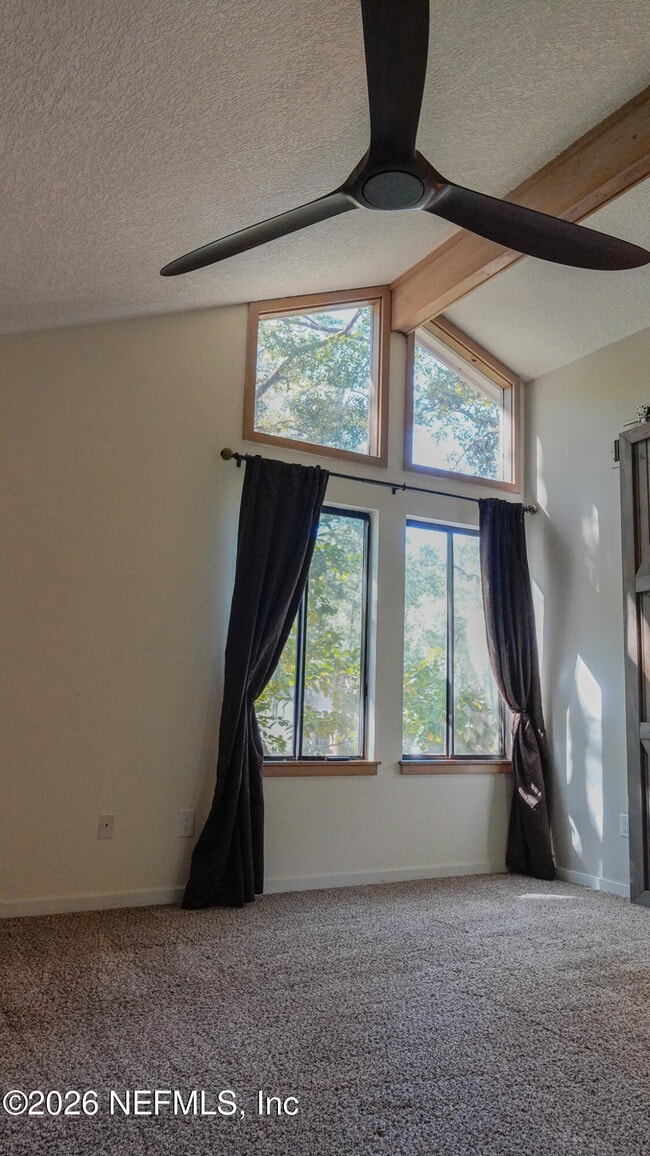 Building Photo - 12238 Spiney Ridge Dr S