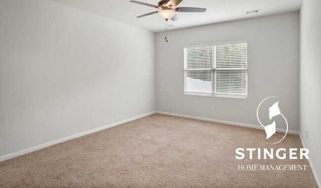 Building Photo - 70 Keowee Ln