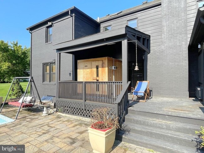 Building Photo - 13209 Lantern Hollow Dr