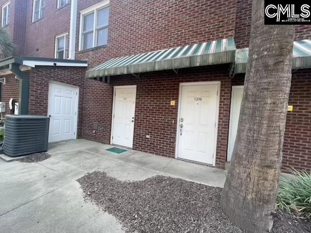 Building Photo - 1316 Pulaski St