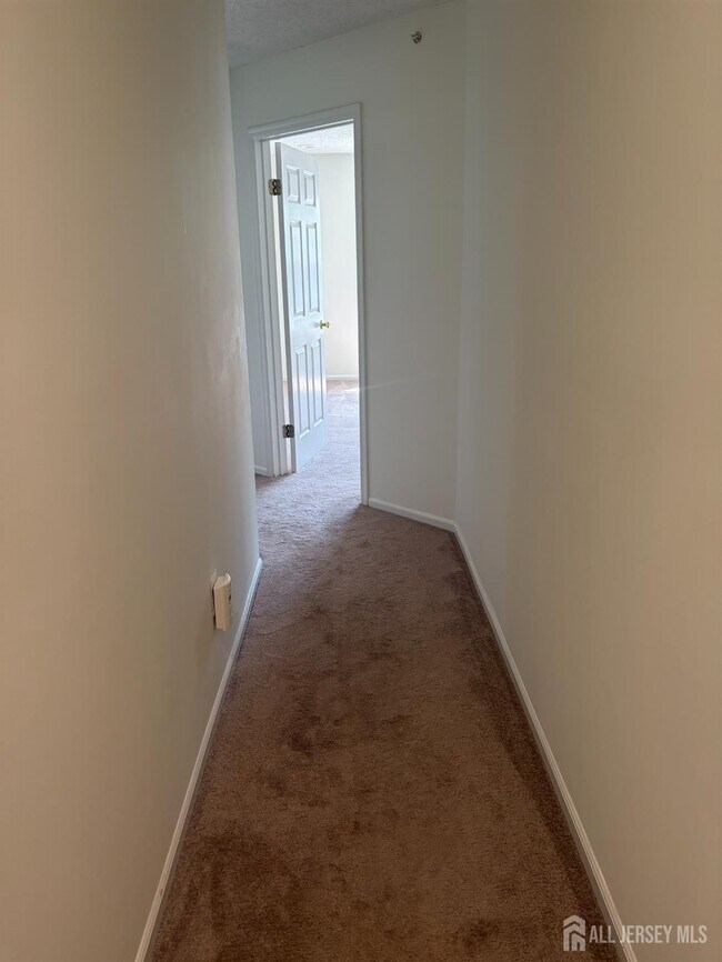 Building Photo - 14 Prestwick Way