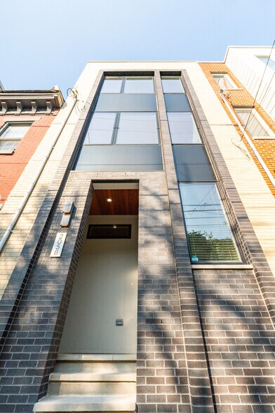 Building Photo - 2058 E Susquehanna Ave