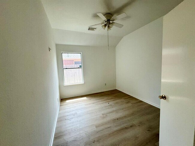 Building Photo - 21719 Ashford Grove Ln