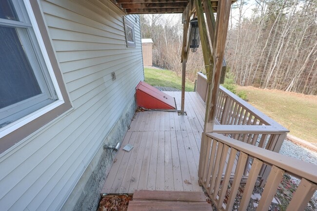 Building Photo - 40 Chemung Rd