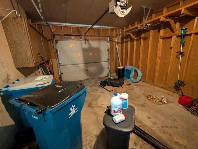 Building Photo - Elk River 3bd 2ba House For Rent