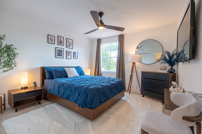 Building Photo - 18004 SW 20th St